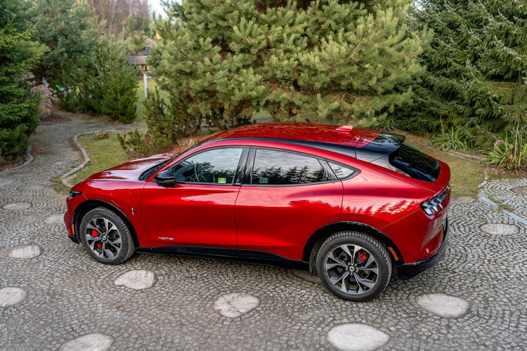 Ford Mustang Mach-E 75 kWh 269KM / Mach-E AWD Suv / 2023/ I wł / Salon PL / NAJEM / FV 23% zdjęcie 20