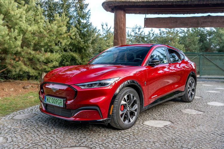 Ford Mustang Mach-E 75 kWh 269KM / Mach-E AWD Suv / 2023/ I wł / Salon PL / NAJEM / FV 23% zdjęcie 21