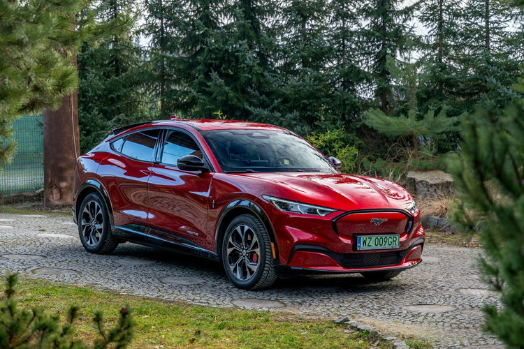 Ford Mustang Mach-E 75 kWh 269KM / Mach-E AWD Suv / 2023/ I wł / Salon PL / NAJEM / FV 23% zdjęcie 23