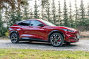 Ford Mustang Mach-E 75 kWh 269KM / Mach-E AWD Suv / 2023/ I wł / Salon PL / NAJEM / FV 23% zdjęcie 37