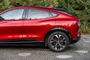 Ford Mustang Mach-E 75 kWh 269KM / Mach-E AWD Suv / 2023/ I wł / Salon PL / NAJEM / FV 23% zdjęcie 9