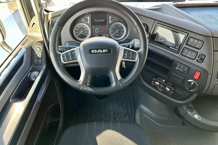 DAF XF 480 ZF INTARDER / KLIMA POST. / FULL LED / MIKROFALA / TELEWIZOR zdjęcie 30