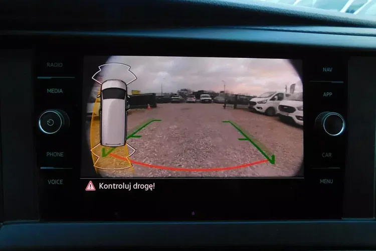 Volkswagen Transporter zdjęcie 10