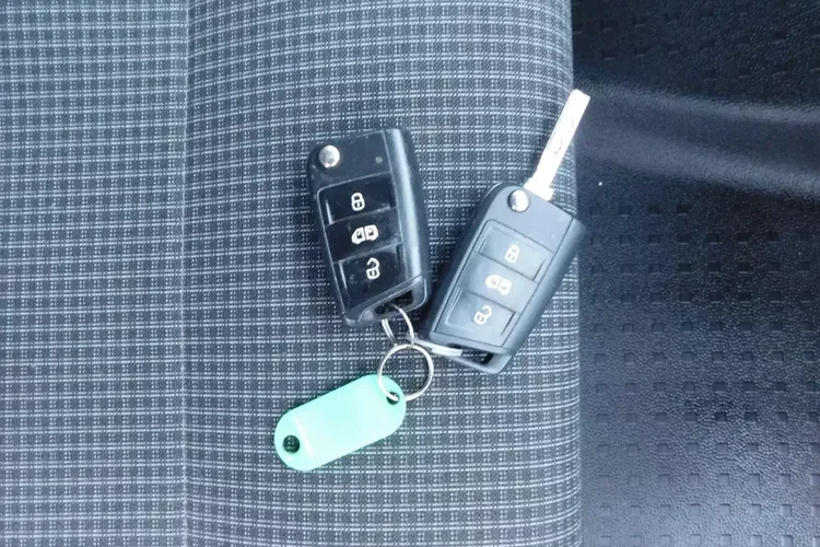 Volkswagen Transporter zdjęcie 17