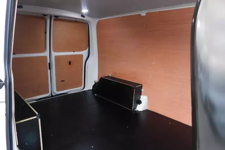 Volkswagen Transporter zdjęcie 4