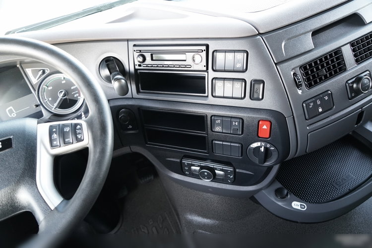 DAF XF 480 / SUPER SPACE CAB / 2021 zdjęcie 31