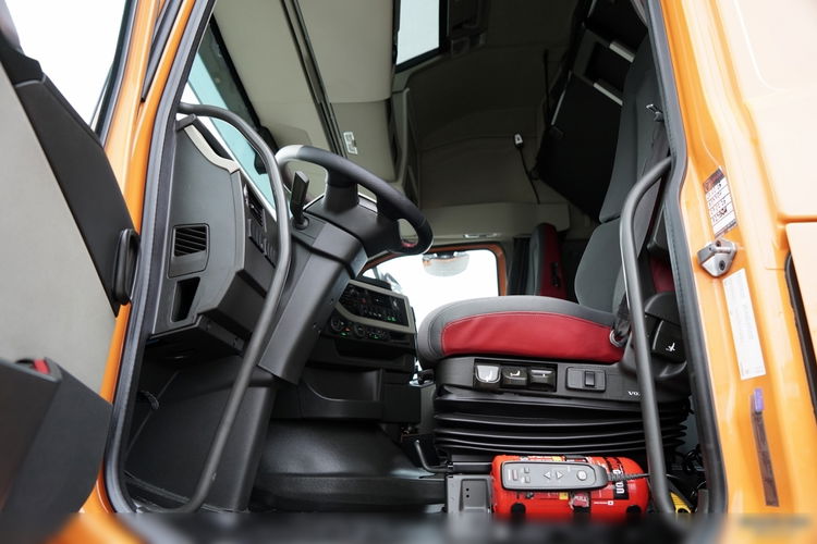 Volvo FH 500 / XXL / STANDARD / EURO 6 zdjęcie 24
