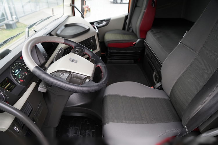 Volvo FH 500 / XXL / STANDARD / EURO 6 zdjęcie 25