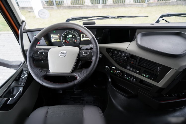 Volvo FH 500 / XXL / STANDARD / EURO 6 zdjęcie 30