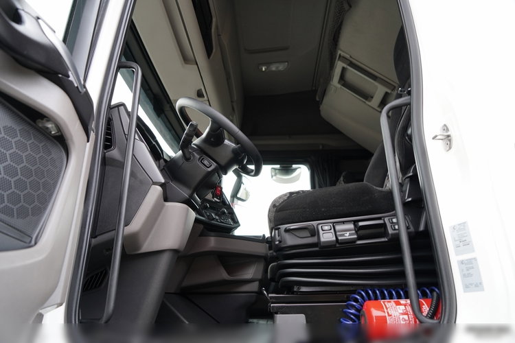 Scania S 500 / RETARDER / CAŁA NA PODUSZKACH / OPONY 100%  zdjęcie 23