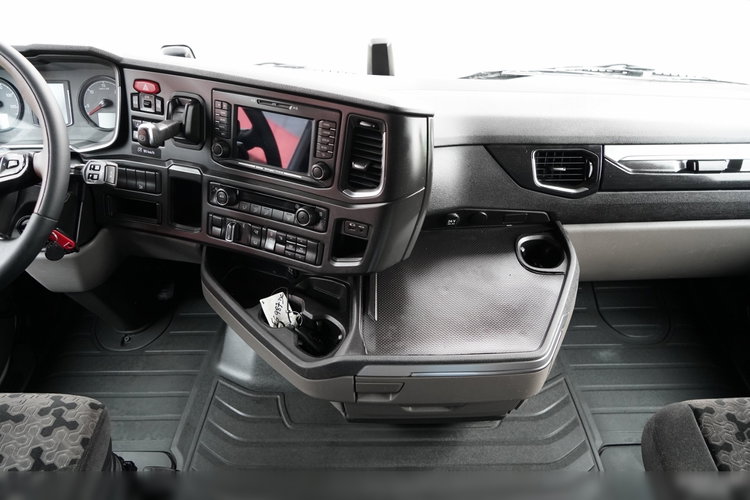 Scania S 500 / RETARDER / CAŁA NA PODUSZKACH / OPONY 100%  zdjęcie 31