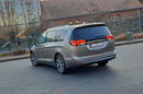 Chrysler Pacifica Limited 3.6 V6 291KM 2017r. Panorama Skóra Kamera360 DVD HarmanKardon zdjęcie 4