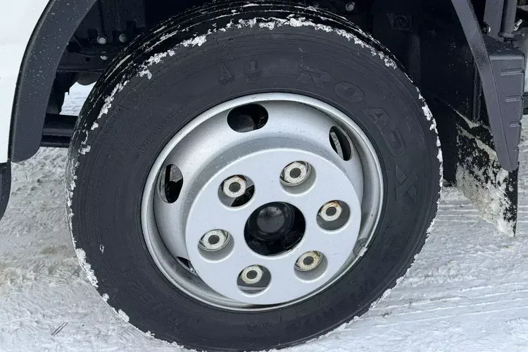 Mitsubishi Fuso zdjęcie 11