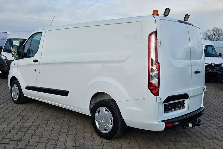 Ford transit-custom L2H1 74900zł NETTO Zabudowa warsztatowa 2.0TdCi/170KM zdjęcie 11