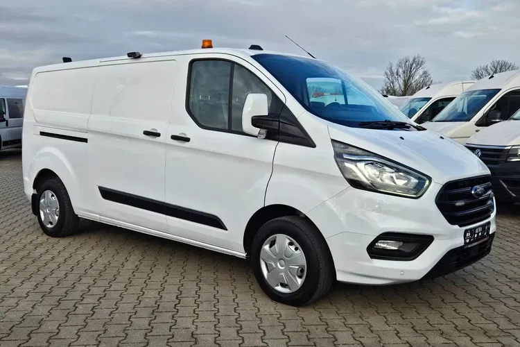 Ford transit-custom L2H1 74900zł NETTO Zabudowa warsztatowa 2.0TdCi/170KM zdjęcie 3