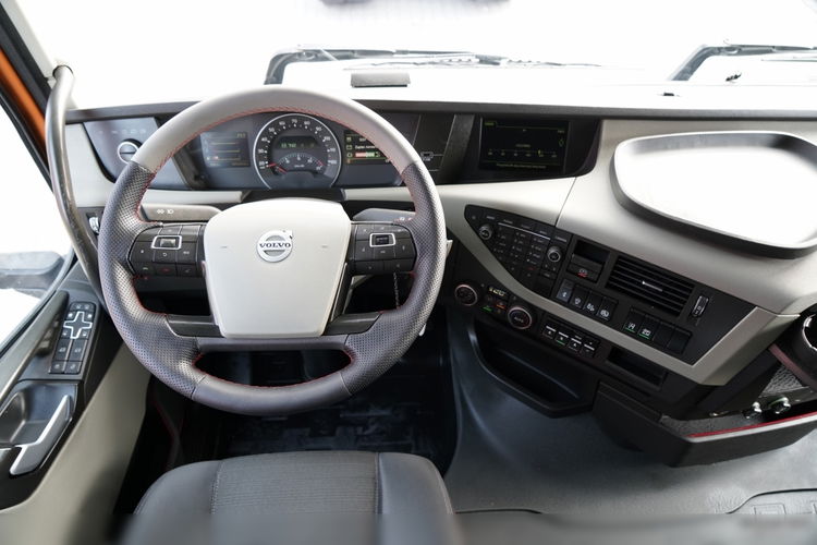 Volvo FH 500 / XXL / STANDARD / EURO 6 zdjęcie 29