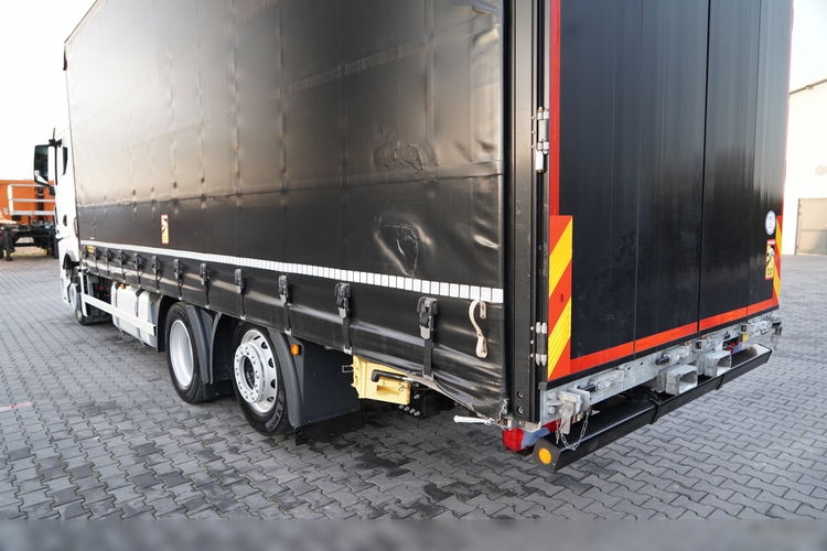 MAN TGX 26.480 / SOLÓWKA / MEGA / 6X2 / KLIMATYZACJA POSTOJOWA / OŚ PODNOSZONA / ZAWIESIE DO WÓZKA  zdjęcie 13