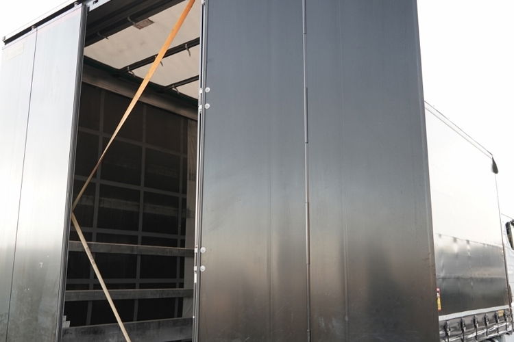 MAN TGX 26.480 / SOLÓWKA / MEGA / 6X2 / KLIMATYZACJA POSTOJOWA / OŚ PODNOSZONA / ZAWIESIE DO WÓZKA  zdjęcie 22