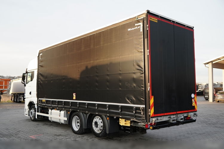 MAN TGX 26.480 / SOLÓWKA / MEGA / 6X2 / KLIMATYZACJA POSTOJOWA / OŚ PODNOSZONA / ZAWIESIE DO WÓZKA  zdjęcie 6