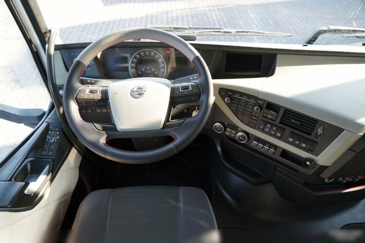 Volvo FH 500 / TANDEM PRZEJAZDOWY 120 M3 / 6X2 / MEGA / OŚ PODNOSZONA / TV / + PRZYCZEPA GNIOTPOL  zdjęcie 57