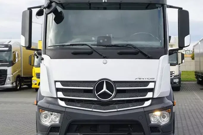 Mercedes ANTOS / 2535 / EURO 6 / CHŁODNIA + WINDA / 23 PALETY / OŚ SKRĘTNA zdjęcie 13