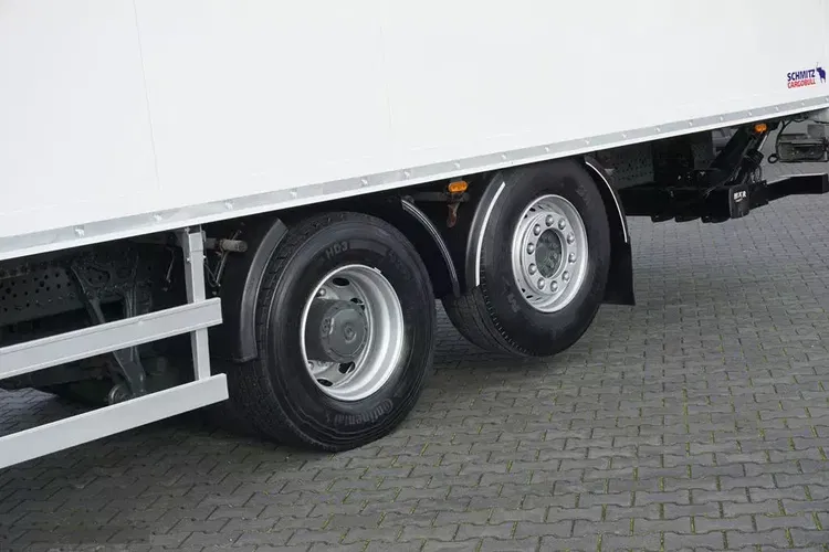 Mercedes ANTOS / 2535 / EURO 6 / CHŁODNIA + WINDA / 23 PALETY / OŚ SKRĘTNA zdjęcie 24