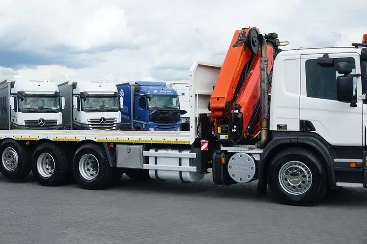 Scania / P 420 / 8 X 4 / TRIDEM / SKRZYNIOWY + HDS / PALFINGER PK 26002 / WYS. 12 M / DŁ. 8 M zdjęcie 18