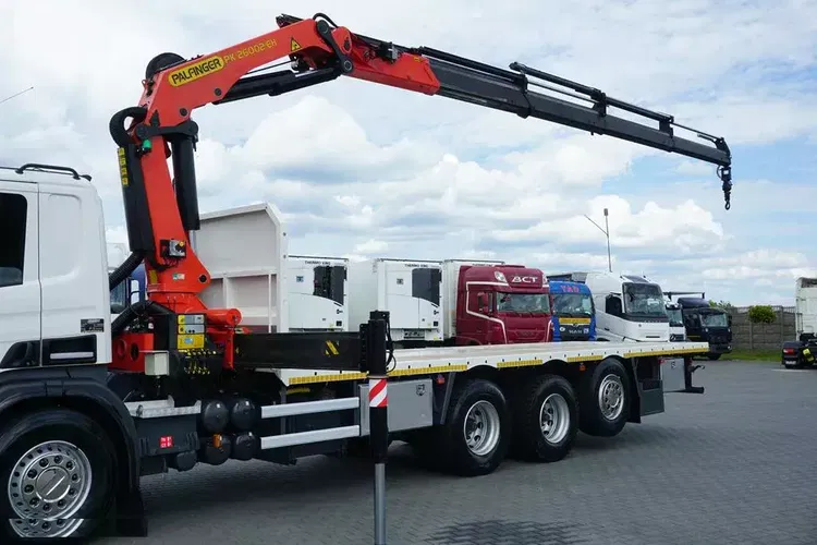 Scania / P 420 / 8 X 4 / TRIDEM / SKRZYNIOWY + HDS / PALFINGER PK 26002 / WYS. 12 M / DŁ. 8 M zdjęcie 23