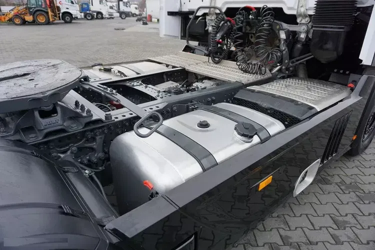 Mercedes ACTROS L / 1848 / E 6 / MP 5 / RETARDER / PEŁNA OPCJA zdjęcie 14