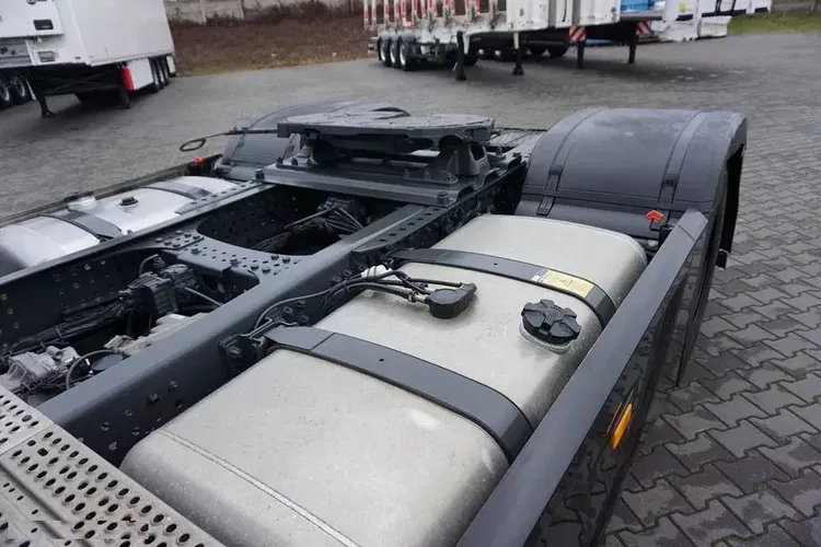 Mercedes ACTROS L / 1848 / E 6 / MP 5 / RETARDER / PEŁNA OPCJA zdjęcie 37