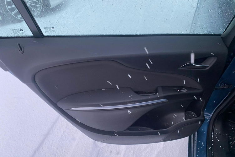 Opel Zafira 1.4i turbo + gaz 7.os. Panorama pod.kierownica bezwypadkowy zam.1.r.gw zdjęcie 15