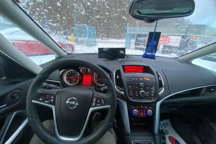 Opel Zafira 1.4i turbo + gaz 7.os. Panorama pod.kierownica bezwypadkowy zam.1.r.gw zdjęcie 31