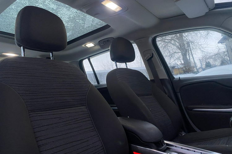 Opel Zafira 1.4i turbo + gaz 7.os. Panorama pod.kierownica bezwypadkowy zam.1.r.gw zdjęcie 44