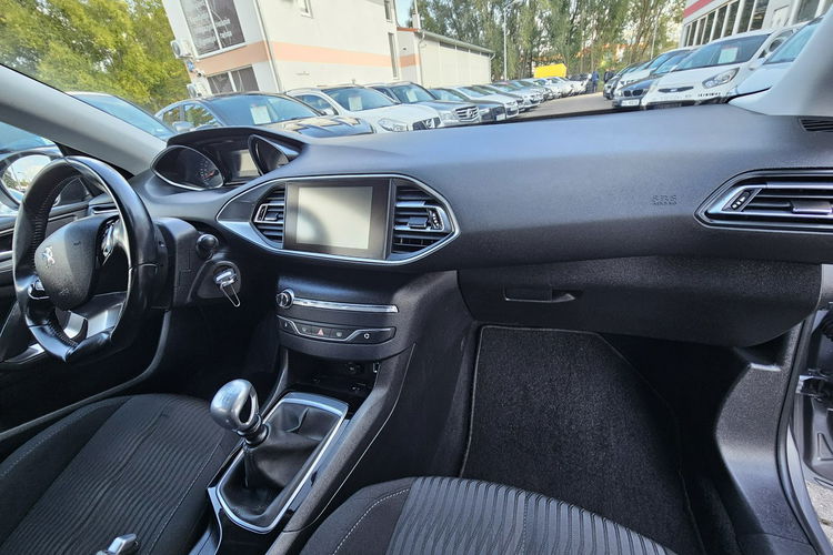 Peugeot 308 SW Grzane fotele, nawigacja, alufelgi, czujniki cofania zdjęcie 22