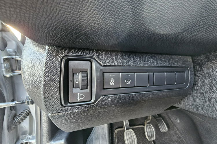 Peugeot 308 SW Grzane fotele, nawigacja, alufelgi, czujniki cofania zdjęcie 29