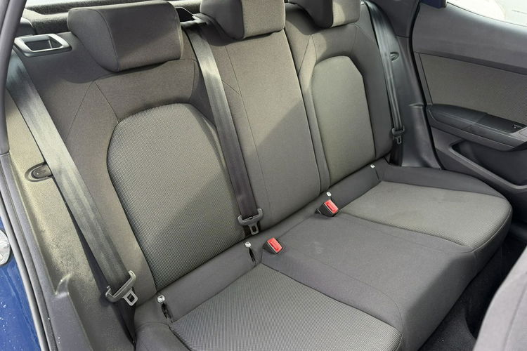 Seat Arona Klimatronic, PDC 2x, Kamera cofania, Nawigacja, CarPlay/AndroidAuto zdjęcie 28