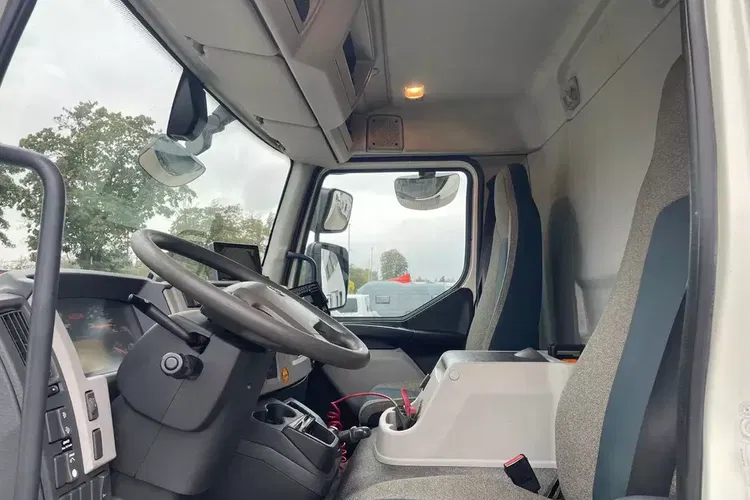 Volvo FL 16.250 CHŁODNIA zdjęcie 16