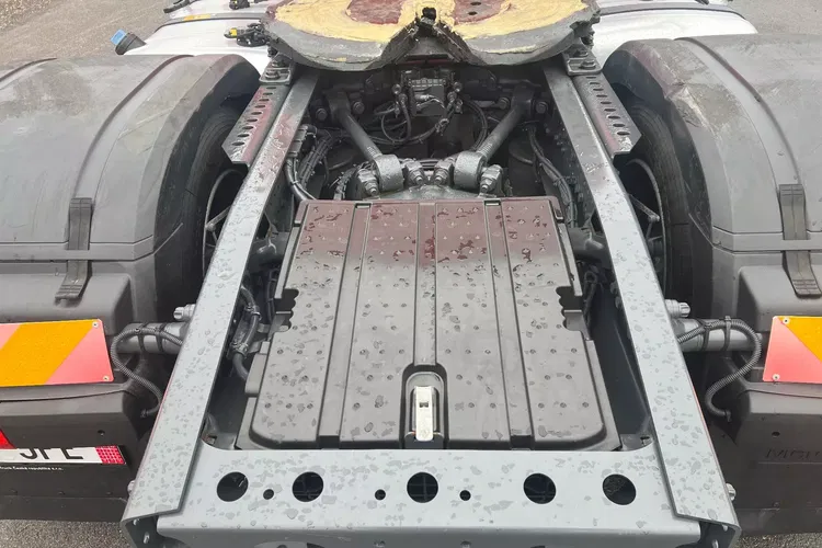 Mercedes ACTROS L prokontraktowy zdjęcie 11