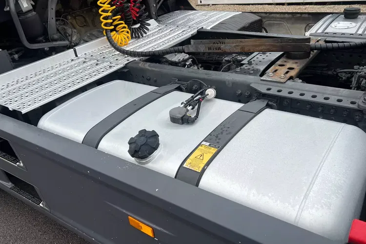 Mercedes ACTROS MP5 zdjęcie 16