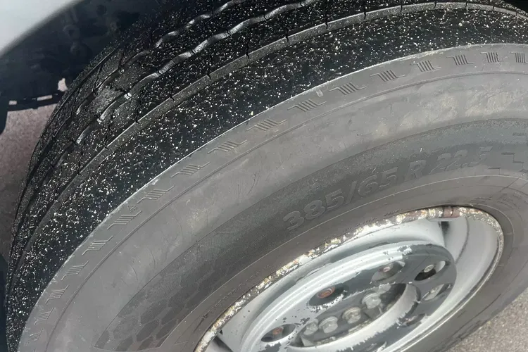 Mercedes ACTROS MP5 zdjęcie 15