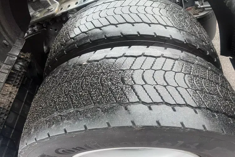 Mercedes ACTROS MP5 zdjęcie 24