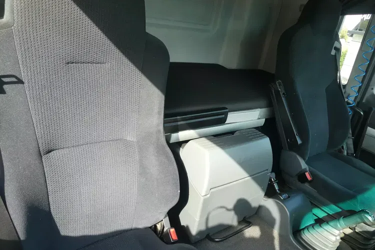 MAN TGM 18.340 / FIRANKA 7.70 + WINDA / ZSUWANY DACH / EURO 6 / zdjęcie 24