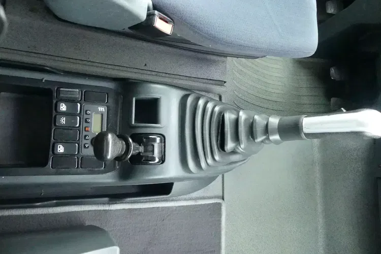 MAN TGA 26.400 6x2 / CHŁODNIA / / KABINA SYPIALNA / zdjęcie 31