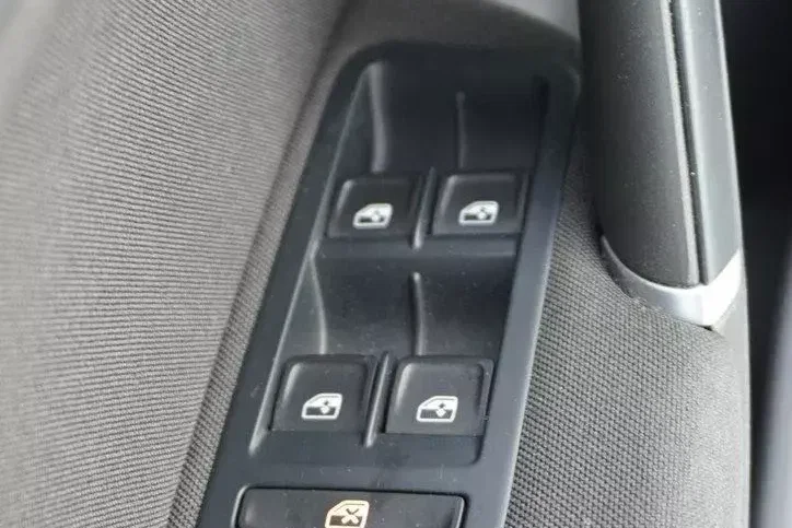 Volkswagen golf zdjęcie 95