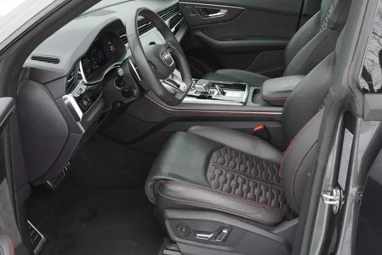 Audi rs-q8 zdjęcie 92