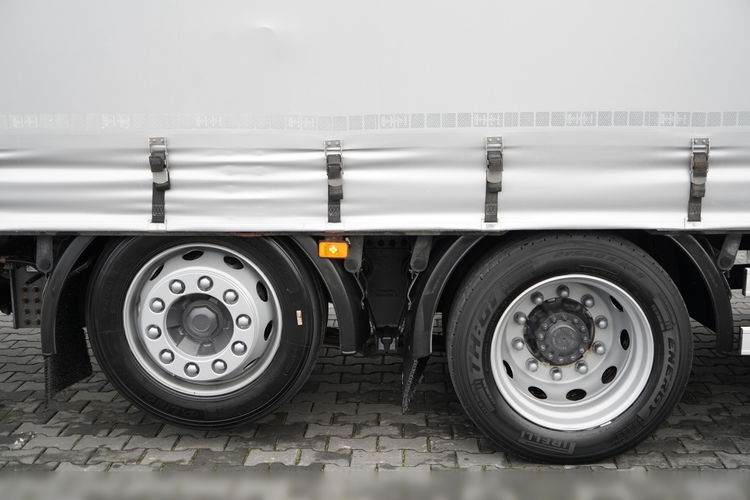 Volvo FH 500 / SOLÓWKA / 6X2 / MEGA / OŚ PODNOSZONA / TV   zdjęcie 21