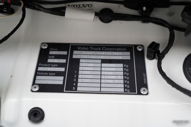 Volvo FH 500 / SOLÓWKA / 6X2 / MEGA / OŚ PODNOSZONA / TV   zdjęcie 45