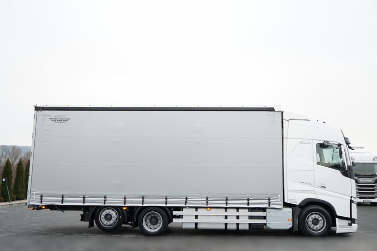 Volvo FH 500 / SOLÓWKA / 6X2 / MEGA / OŚ PODNOSZONA / TV   zdjęcie 6