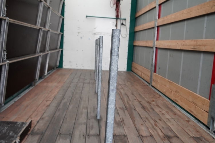 Scania G 280 / SOLÓWKA / 4x2 / FIRANKA - 7.7 m / BDE / CAŁA NA PODUSZKACH / SUWNICA / SKÓRY  zdjęcie 23