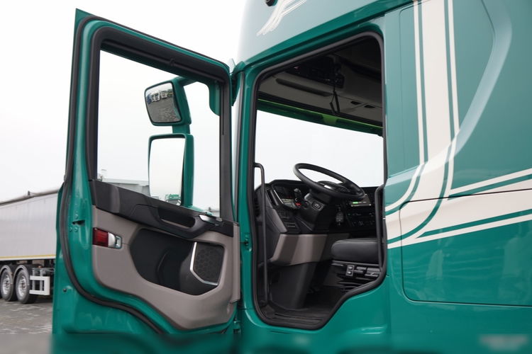 Scania G 280 / SOLÓWKA / 4x2 / FIRANKA - 7.7 m / BDE / CAŁA NA PODUSZKACH / SUWNICA / SKÓRY  zdjęcie 35